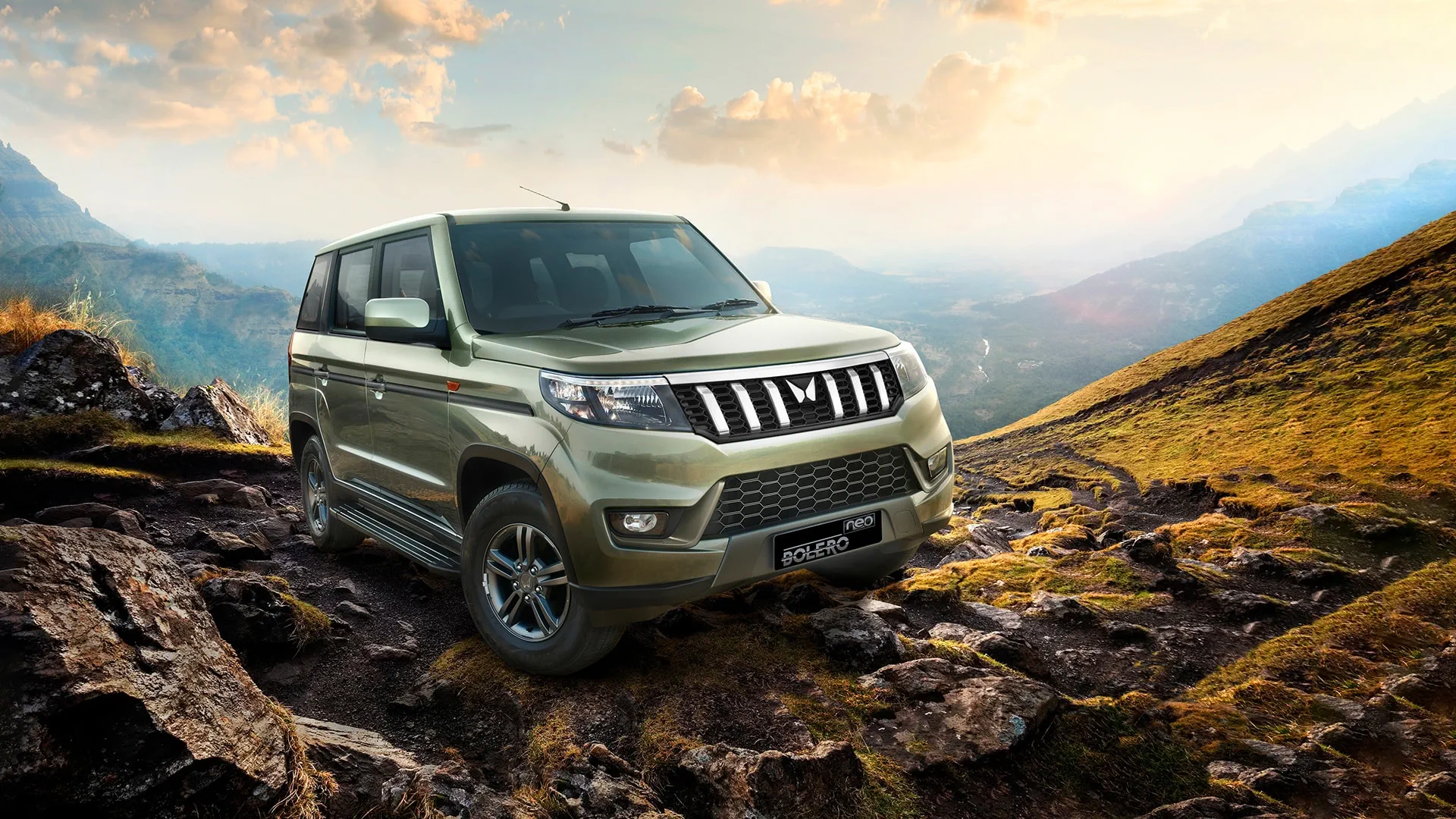 This Diwali, Mahindra is offering discounts of up to ₹3.5 lakh on their popular SUVs. Get all the details here