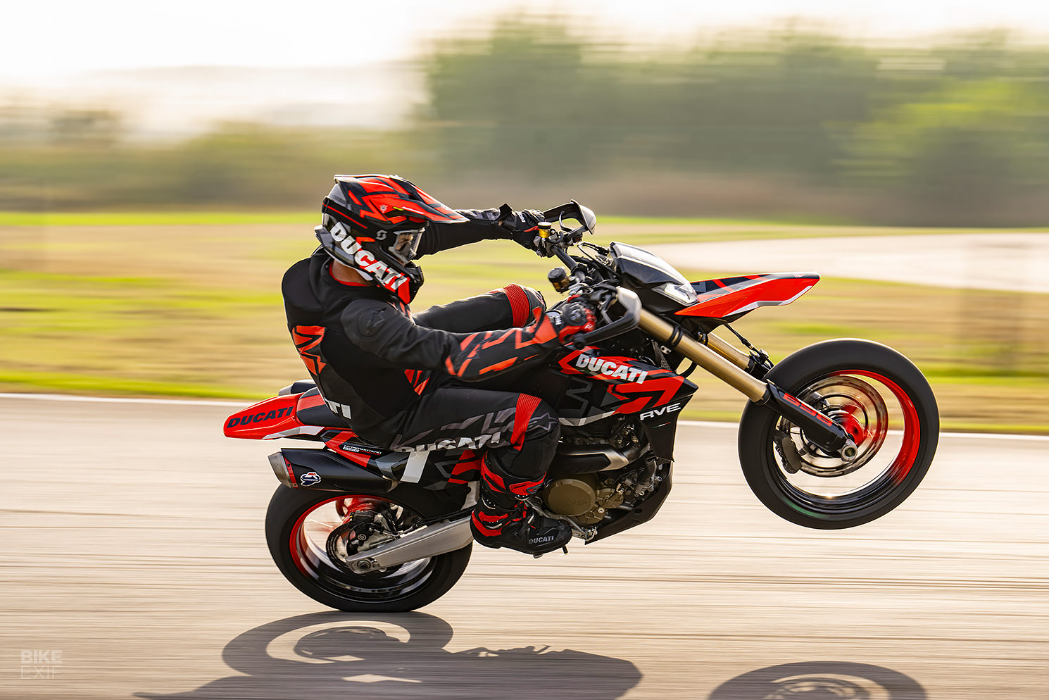 Ducati introduces the Hypermotard 698 Mono, a track-focused beast powered by the most powerful single-cylinder engine ever